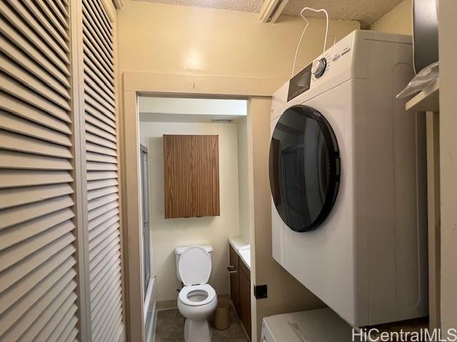 Photo 11 of 25