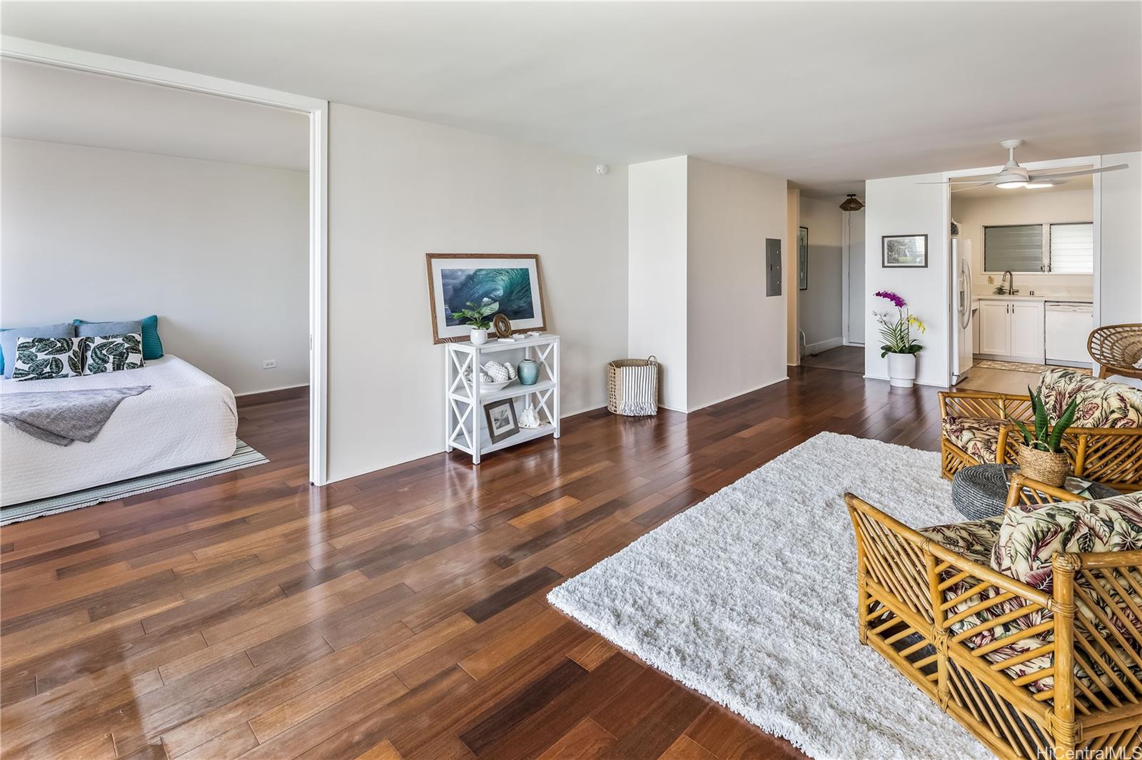 1717 Ala Wai Boulevard 2305