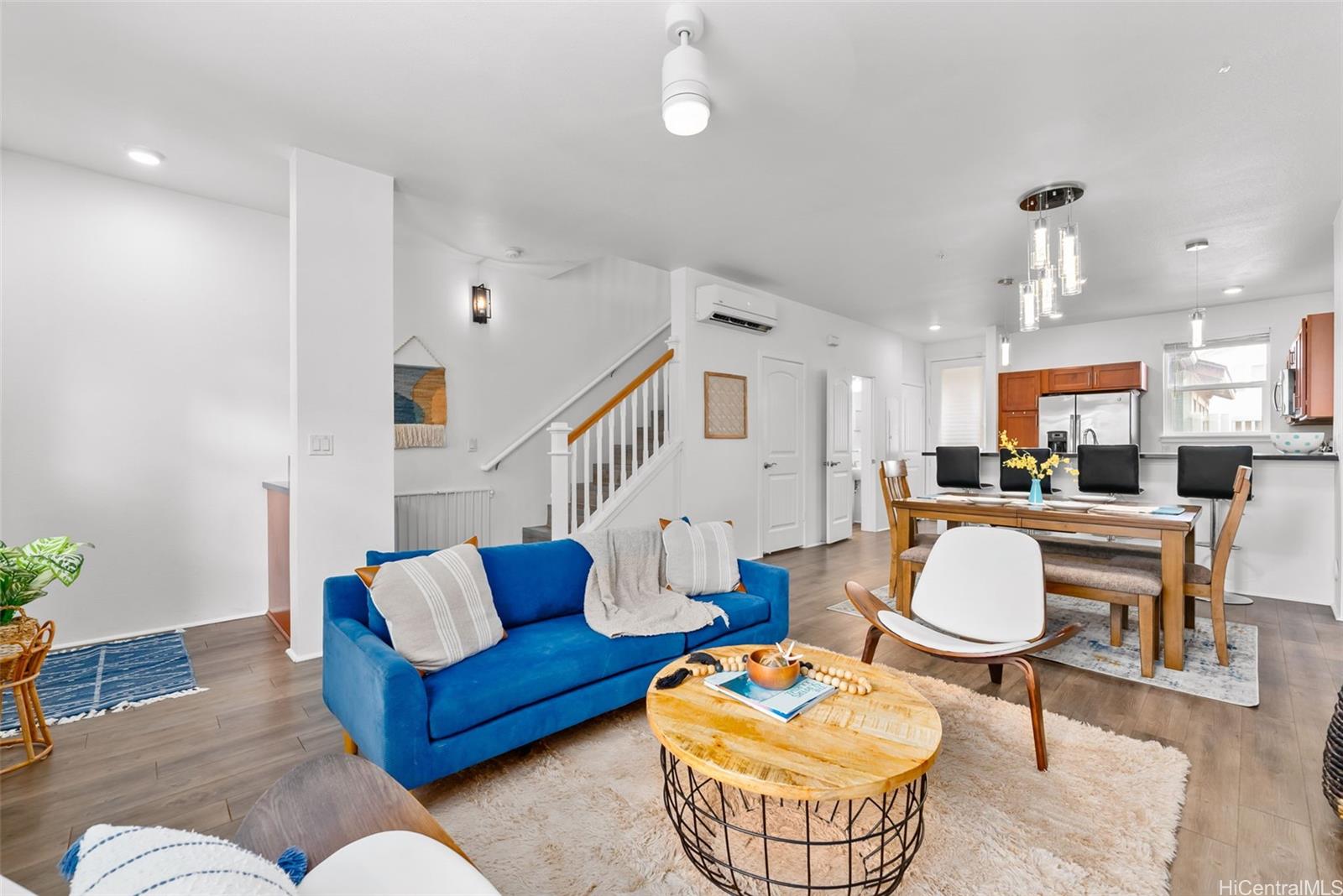 724 Kakala Street 1503