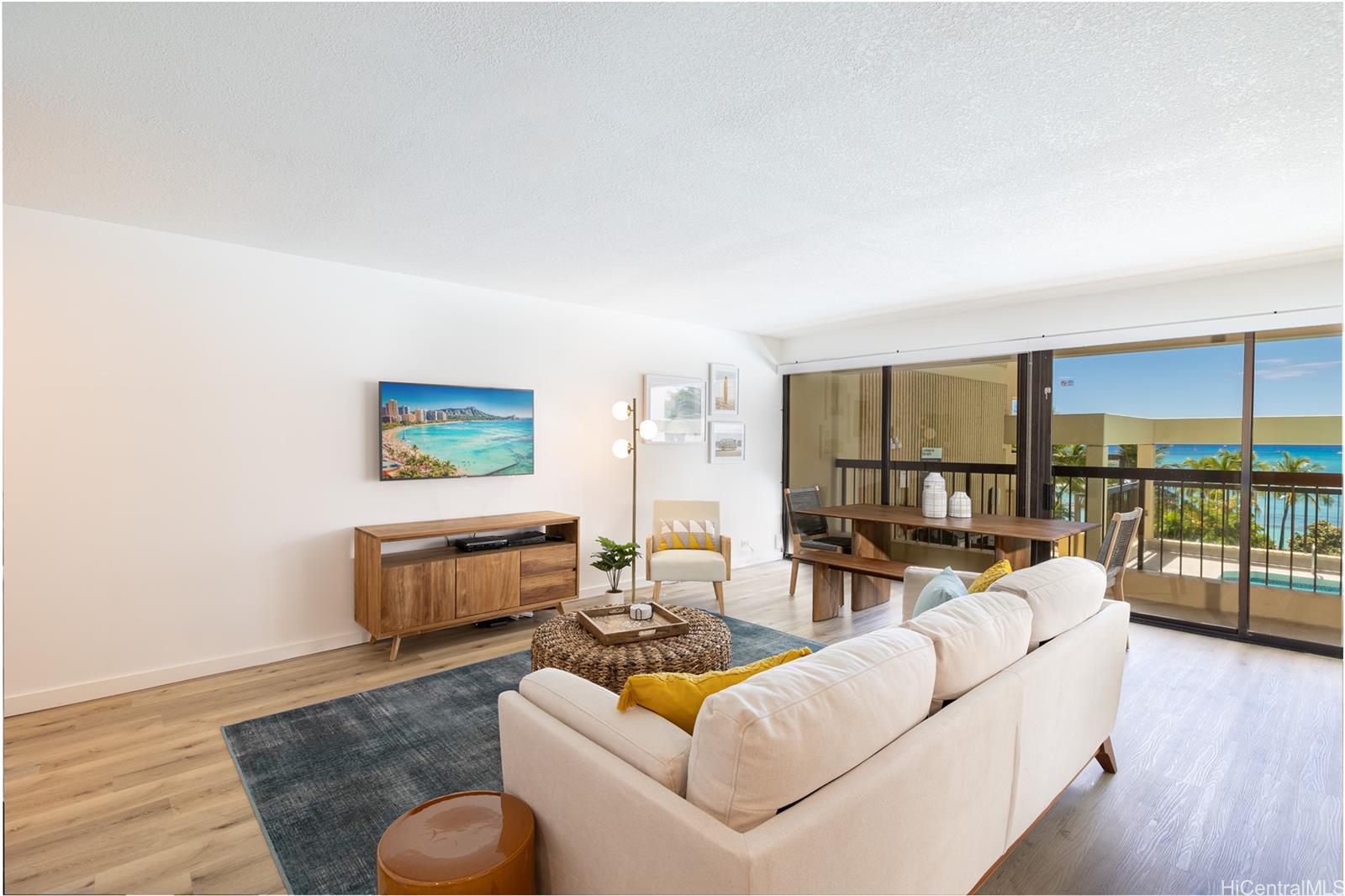 2470 Kalakaua Avenue 504