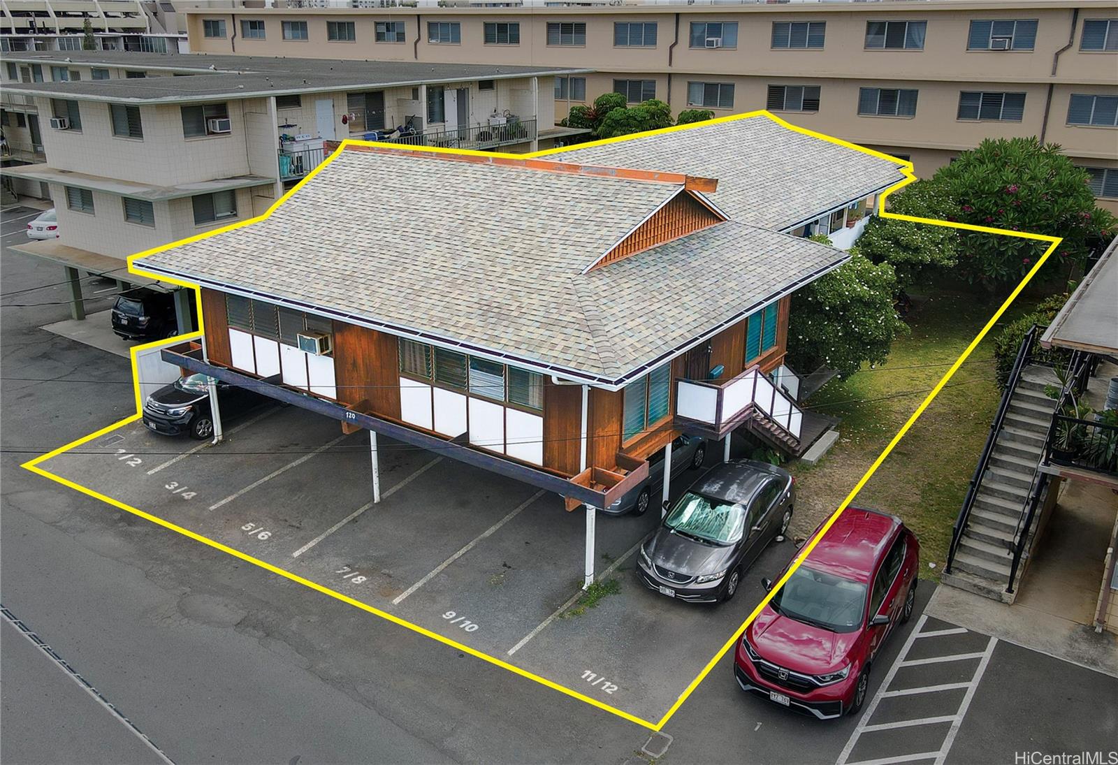 720 Mahiai Street