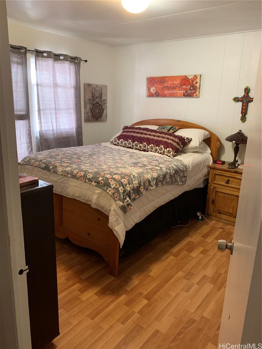 Photo 20 of 25