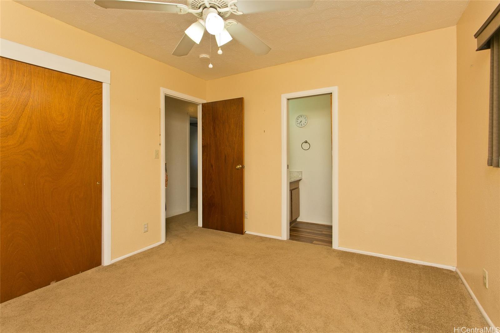 Photo 13 of 20