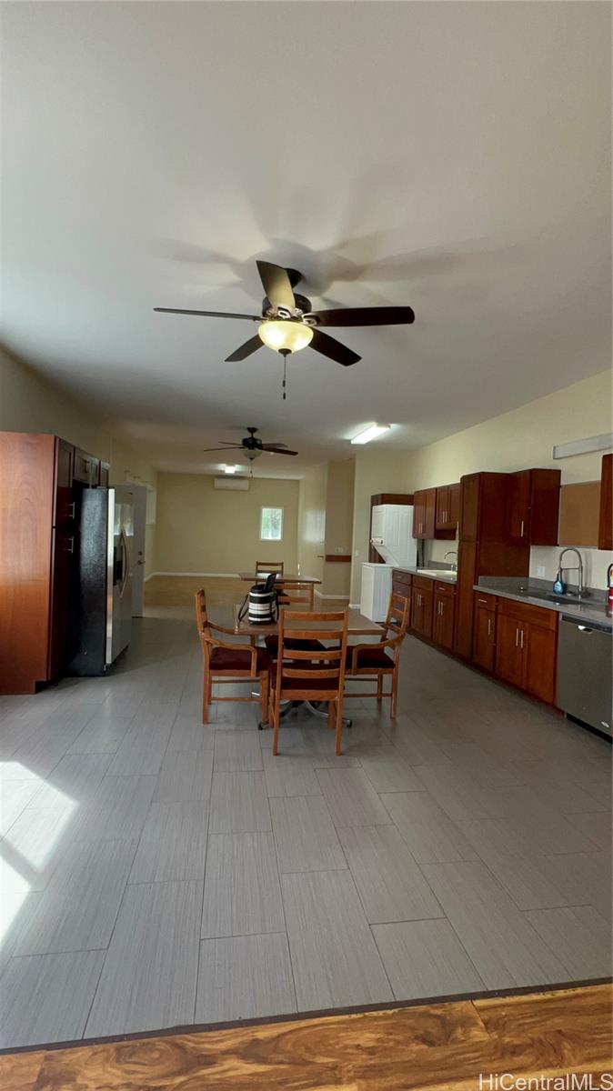 94-1088  Far Farrington Highway #1