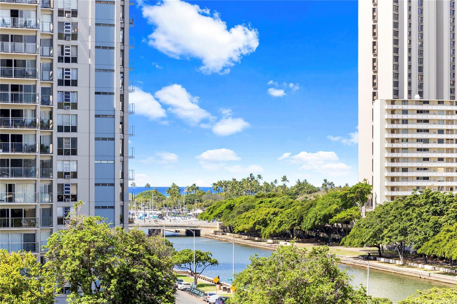 1717 Ala Wai Boulevard  Unit 701