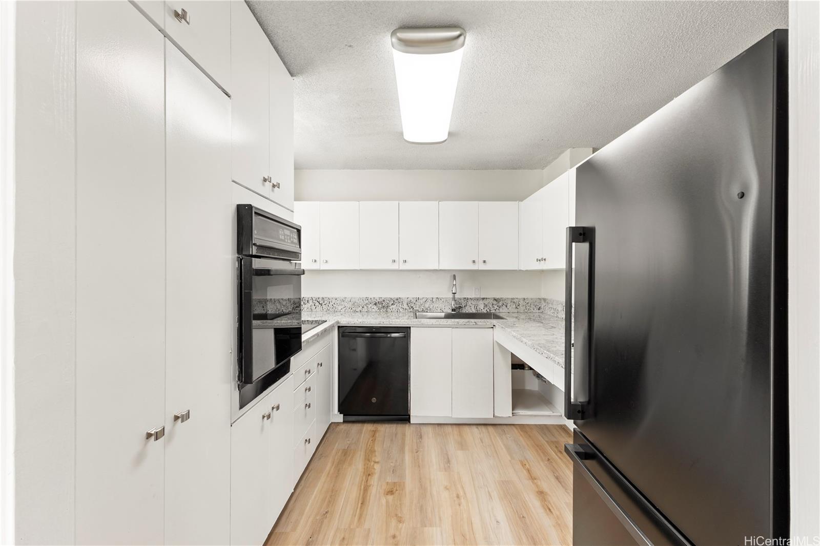 1717 Ala Wai Boulevard  Unit 701