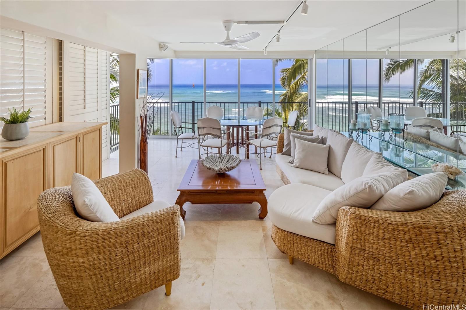 3015 Kalakaua Avenue 601