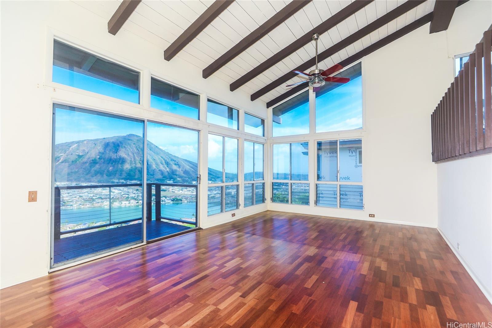 859 Kaluanui Road