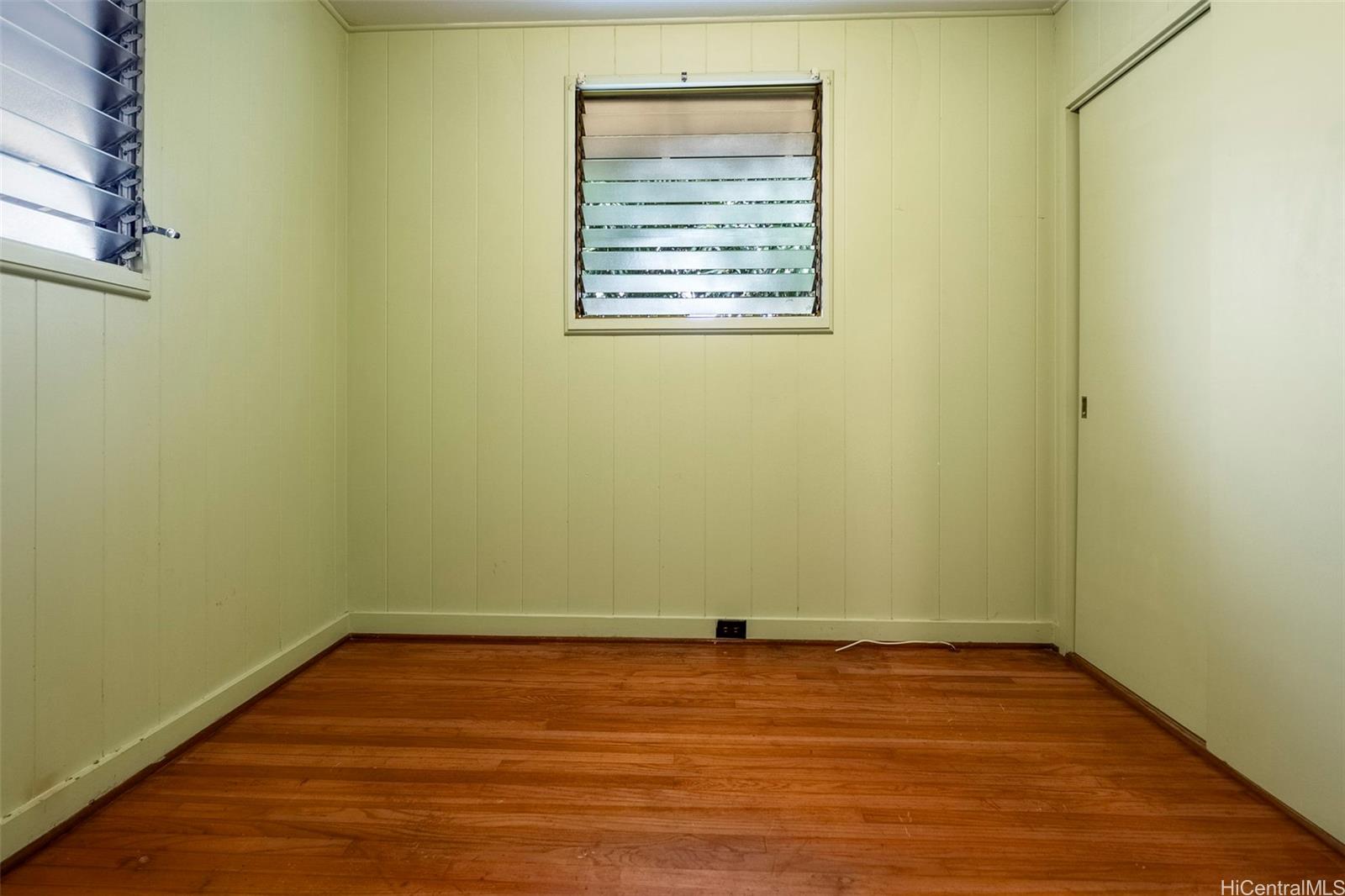 Photo 8 of 22