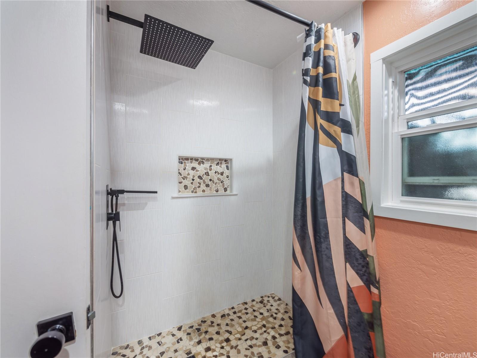 340 Manono Street  Unit 2