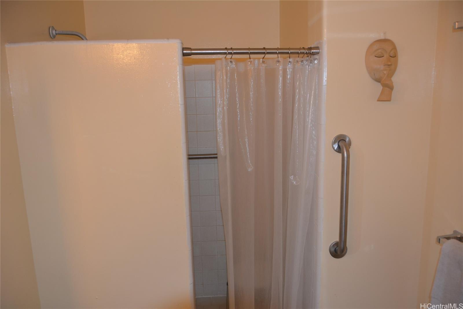 Photo 8 of 23