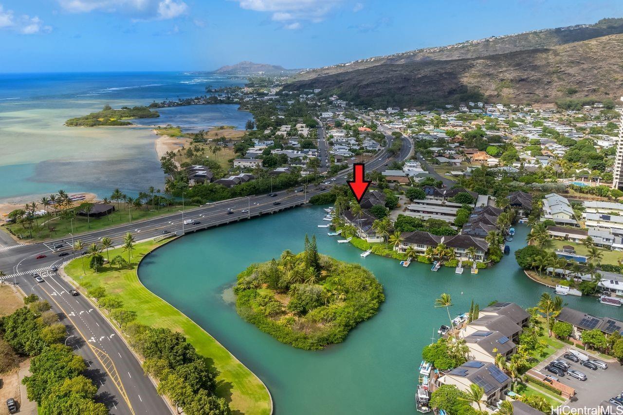 207 Kawaihae Street B2