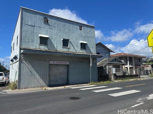 1104 Palama Street