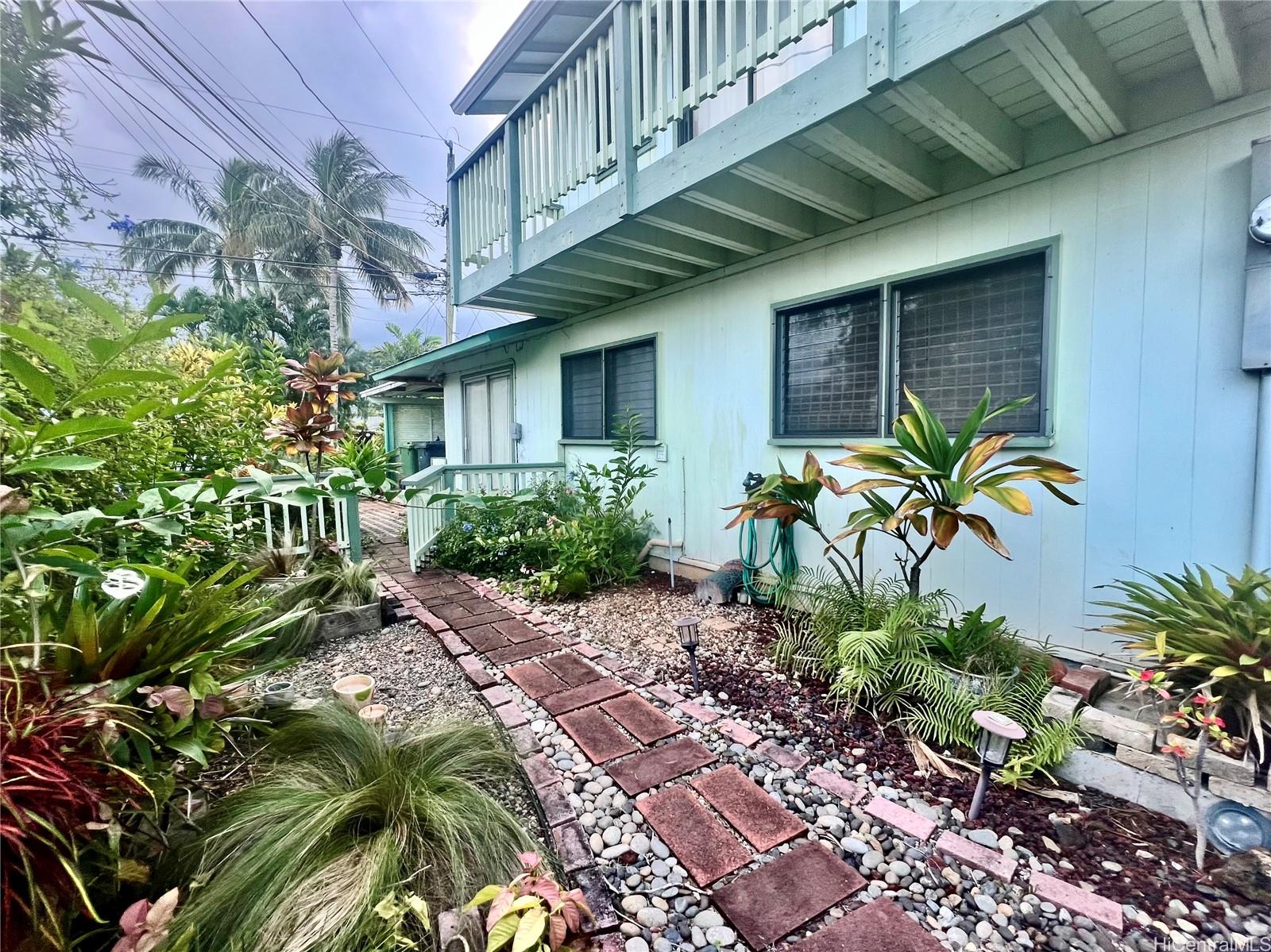 758 Kanaha Street A