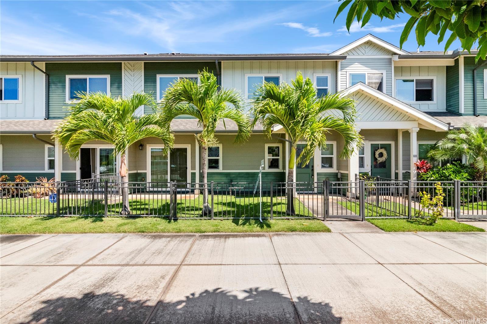 458 Manawai Street 704