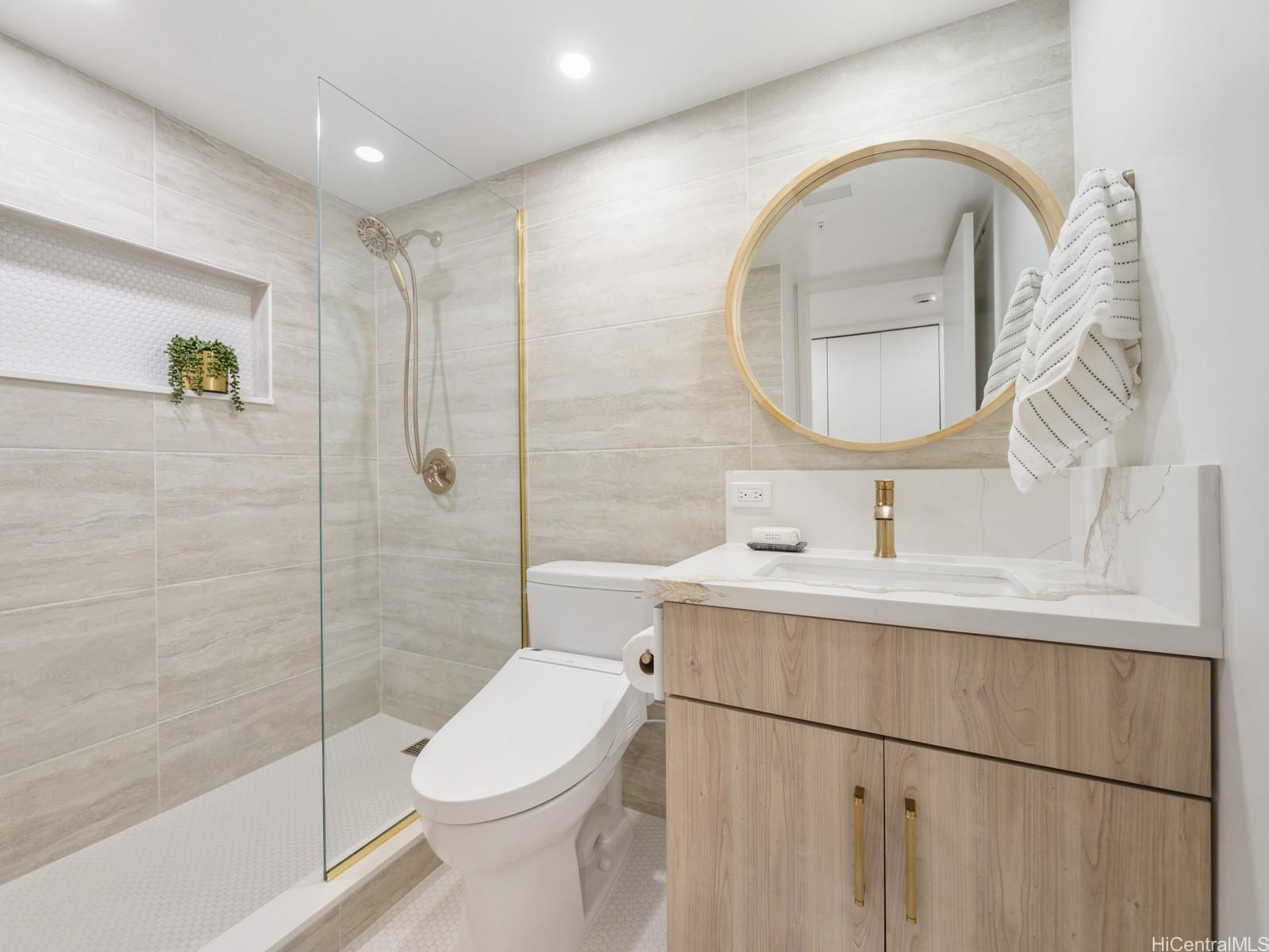 1525 Wilder Avenue  Unit 502