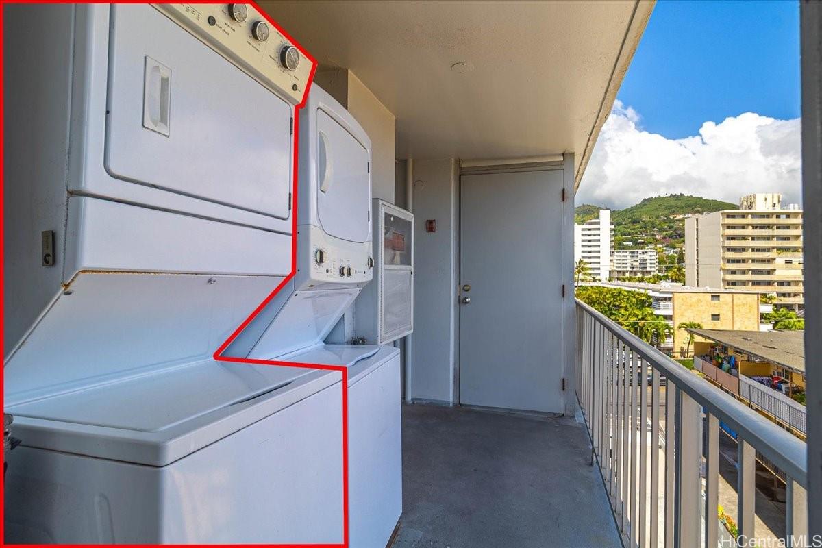 1325 Wilder Avenue  Unit 5