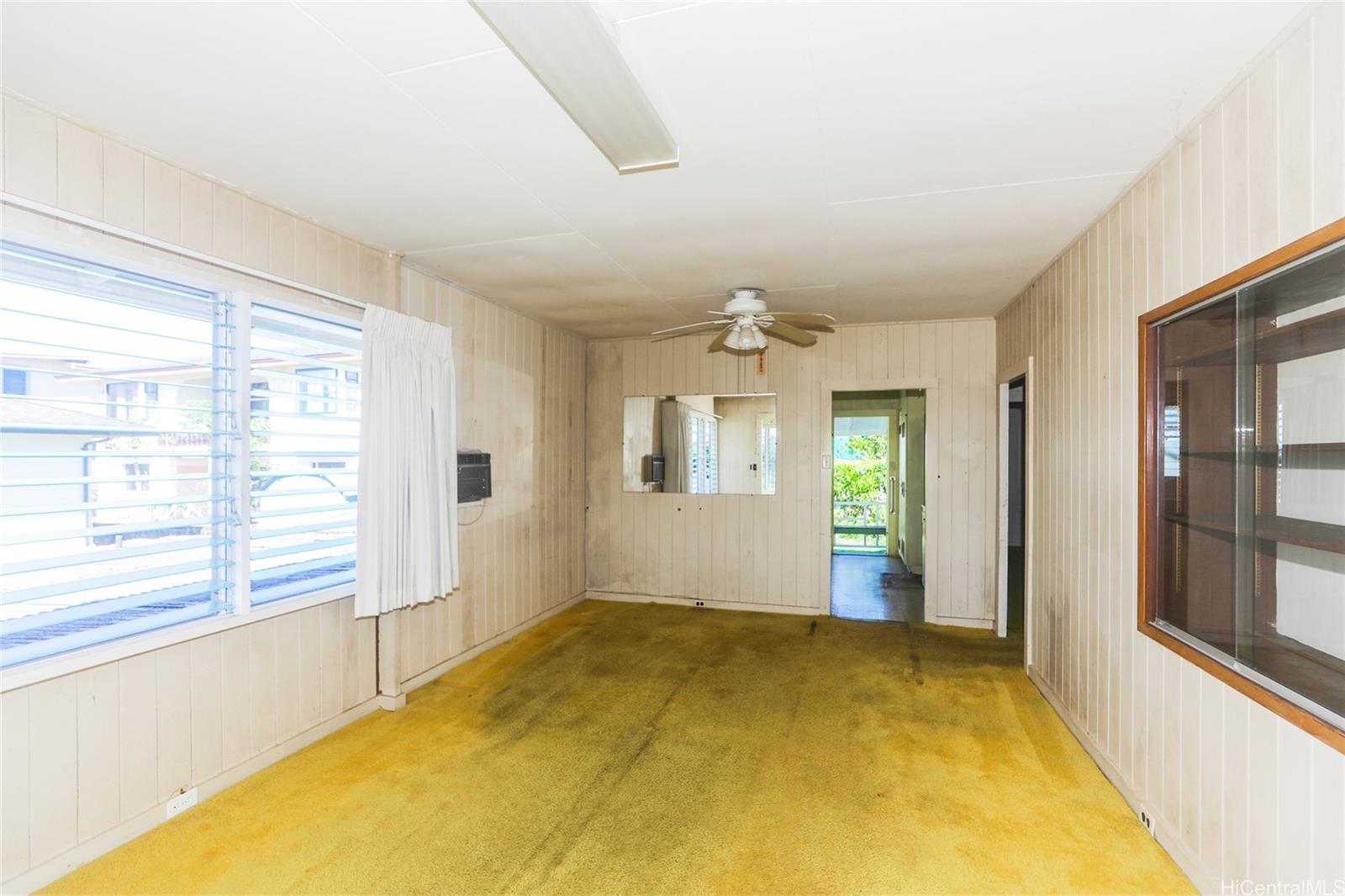Photo 11 of 20