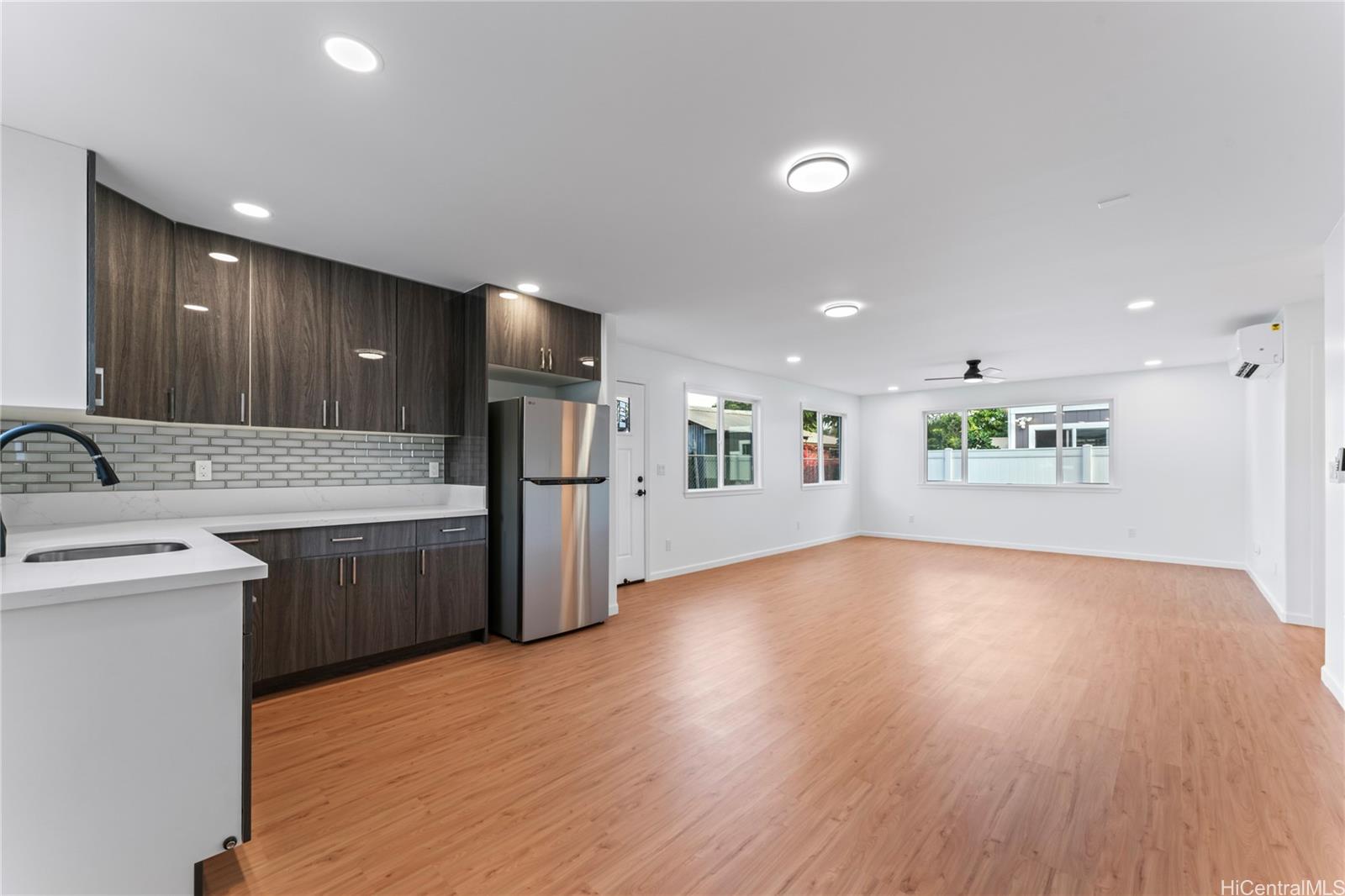 87-102 Kulaaupuni Street  Unit 1