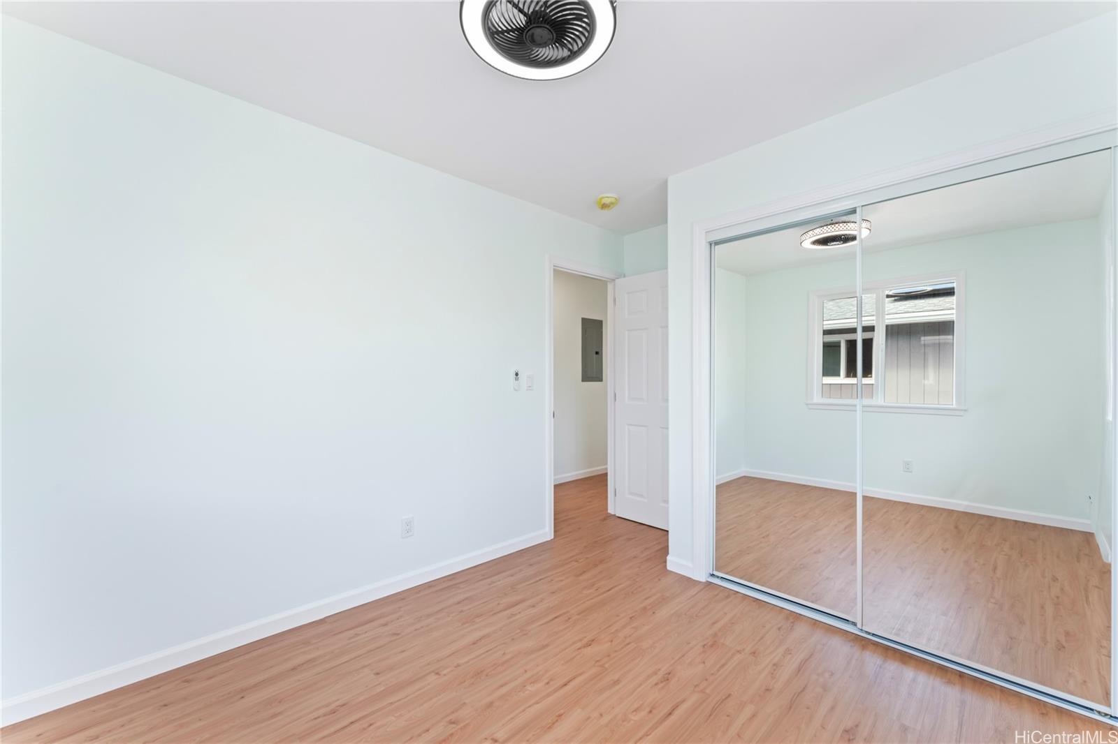 87-102 Kulaaupuni Street  Unit 2