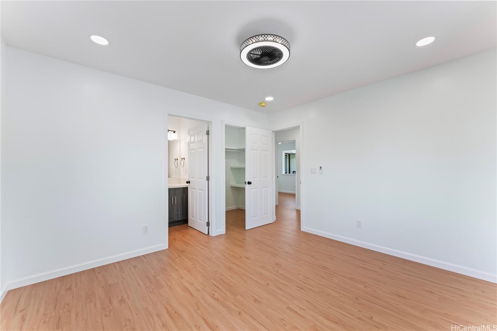 87-102 Kulaaupuni Street  Unit 2