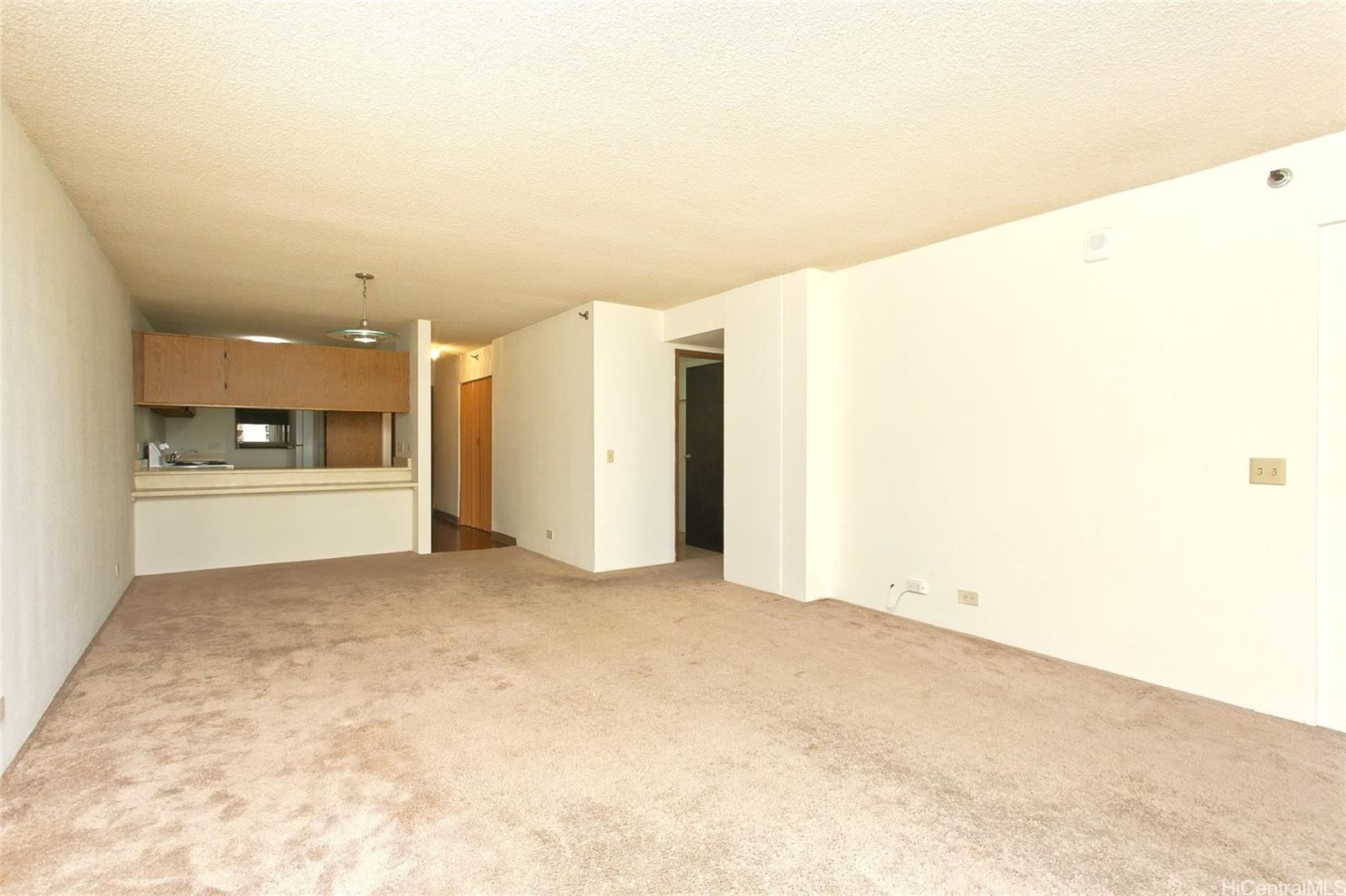 Photo 2 of 25