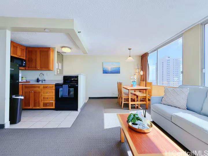 2427 Kuhio Avenue  Unit 3103