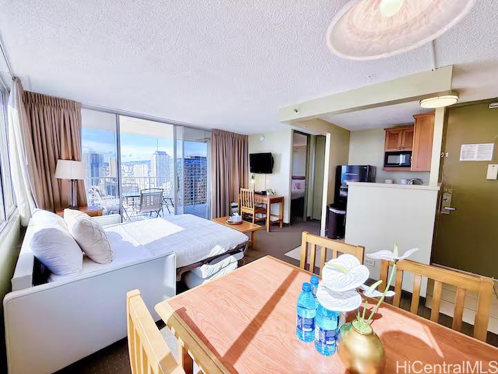 2427 Kuhio Avenue  Unit 3103