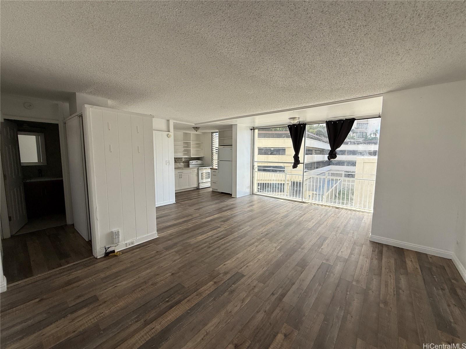 419A Atkinson Drive  Unit 303
