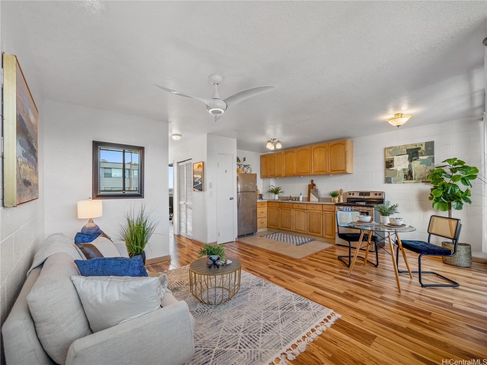 1105 Acacia Road 309