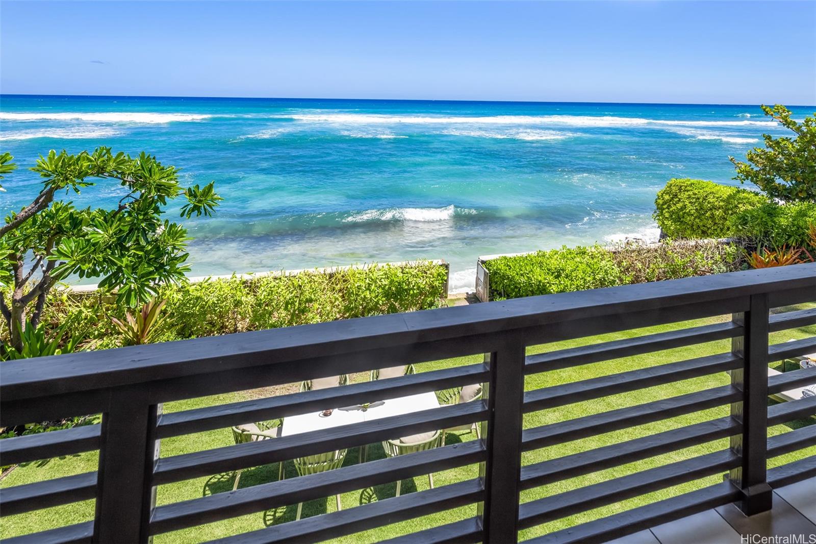3735 Diamond Head Road  Unit A