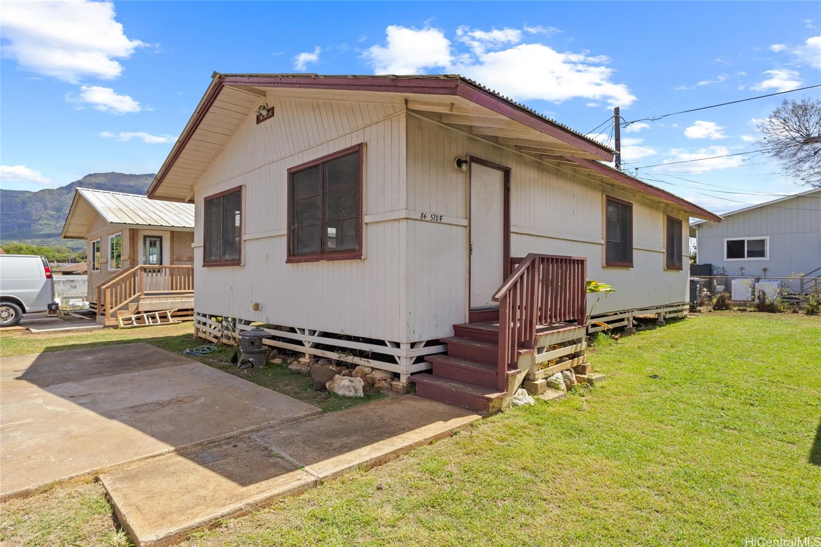 84-570 Farrington Highway F