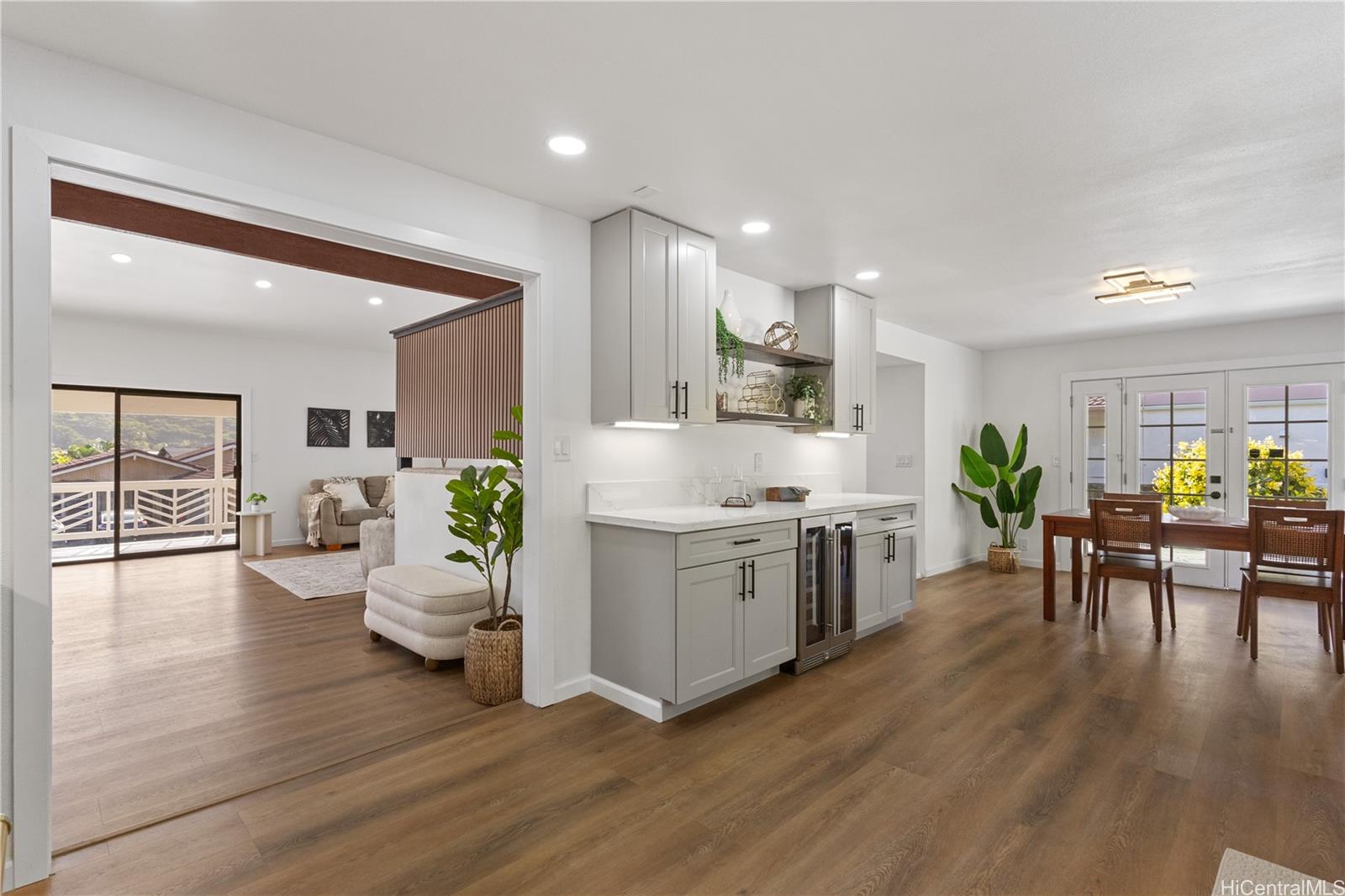 1120 Kahului Street