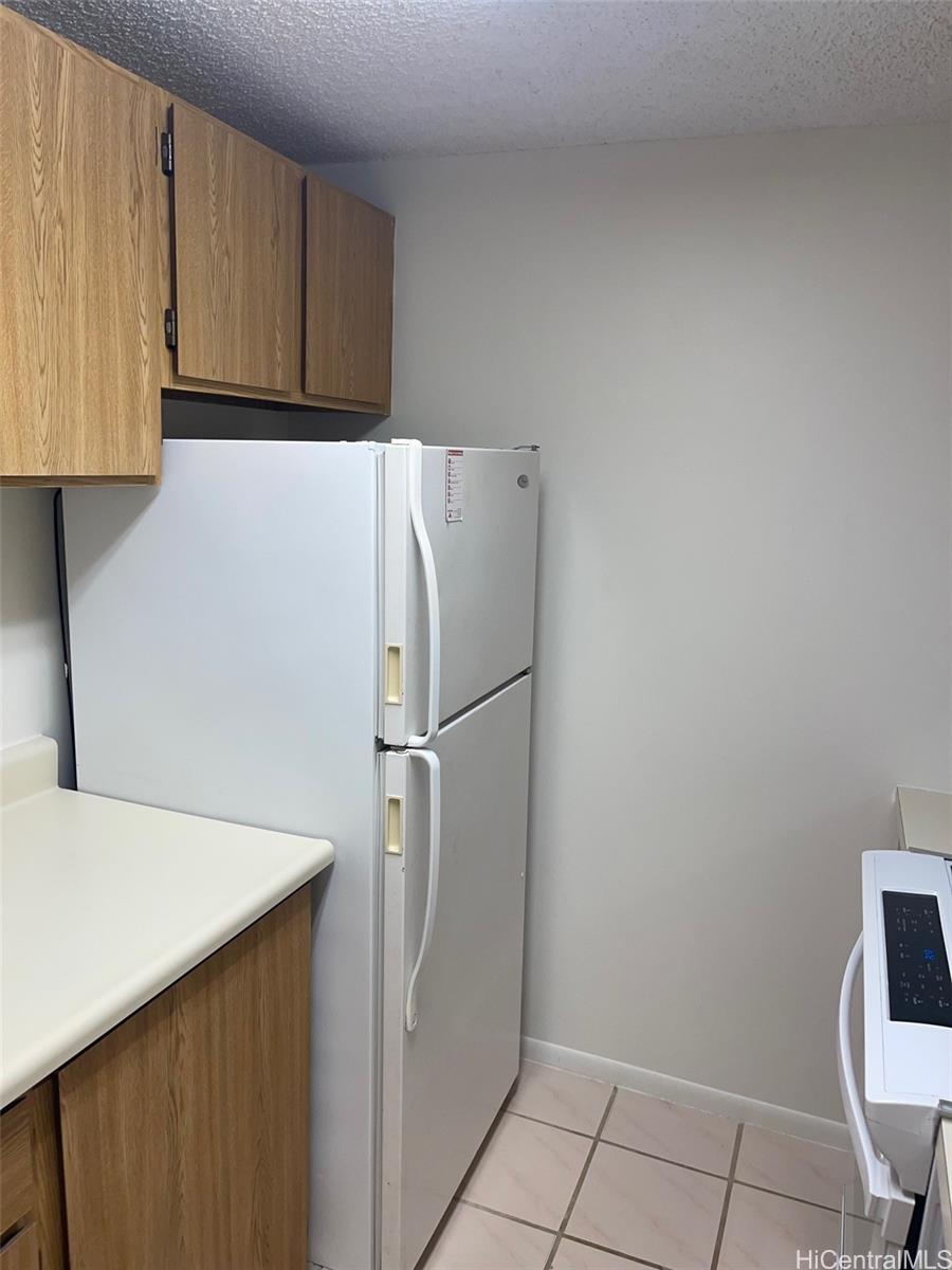 Photo 16 of 25