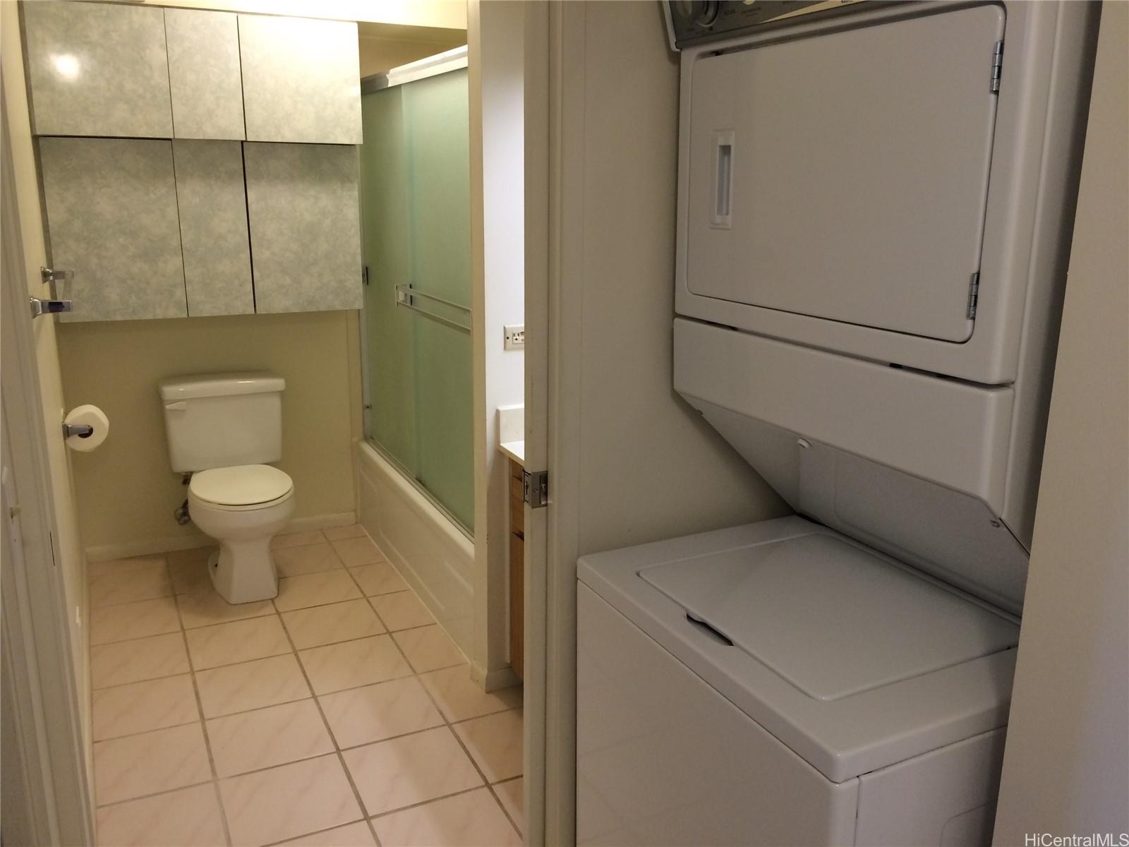 Photo 6 of 25