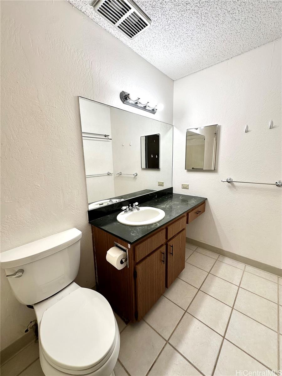 98-360 Koauka Loop  Unit 206