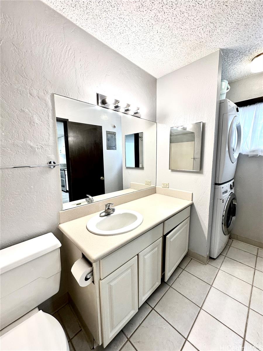 98-360 Koauka Loop  Unit 206