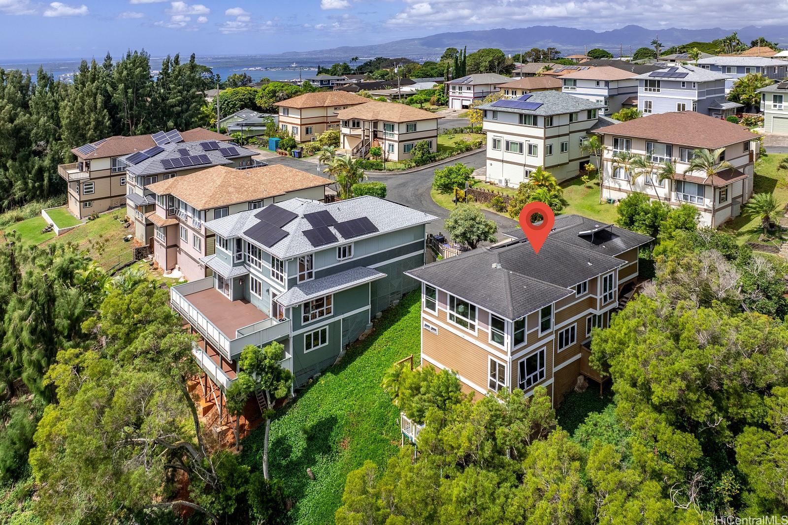 99-1335 Aiea Heights Drive