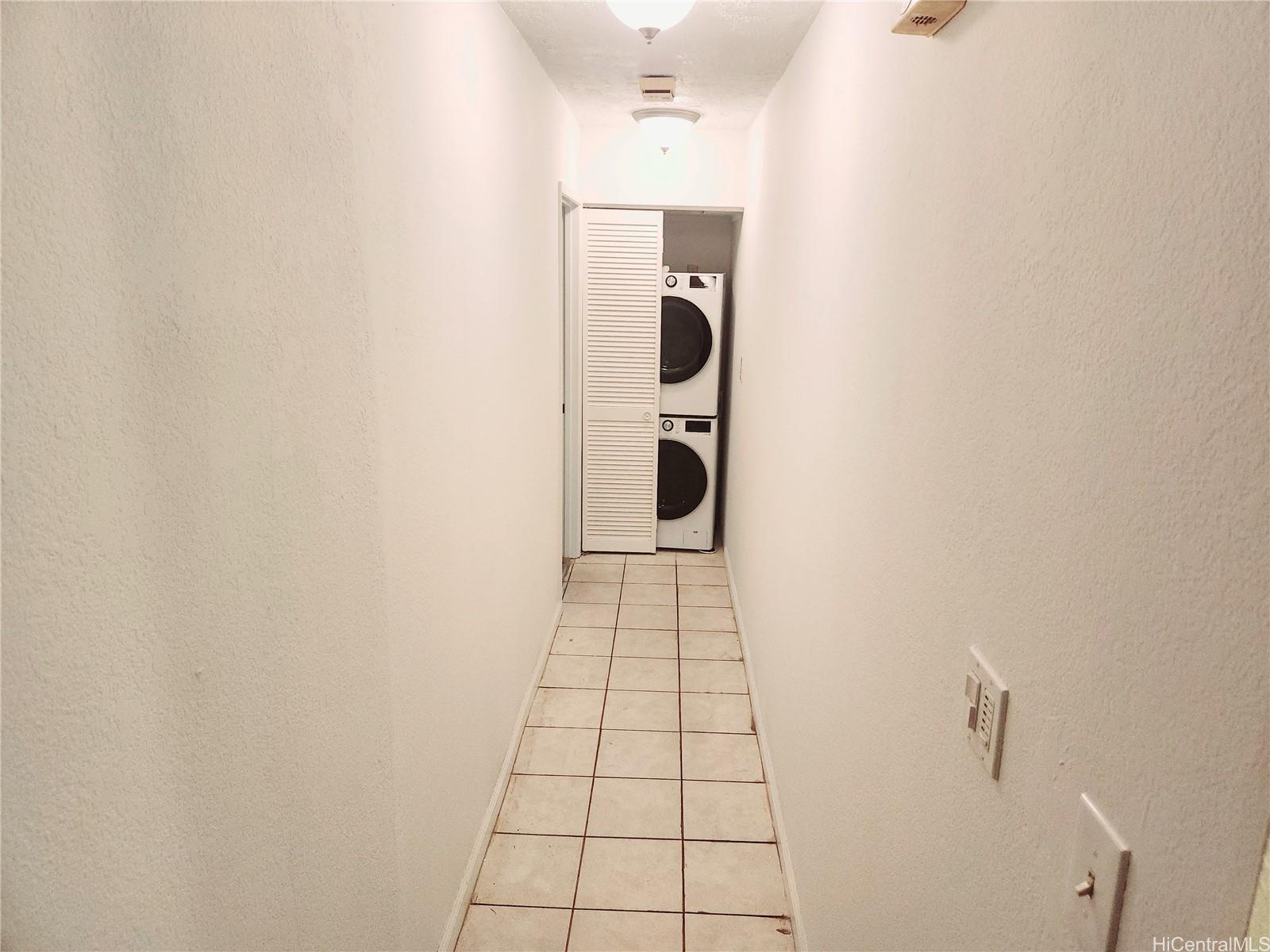 Photo 12 of 25