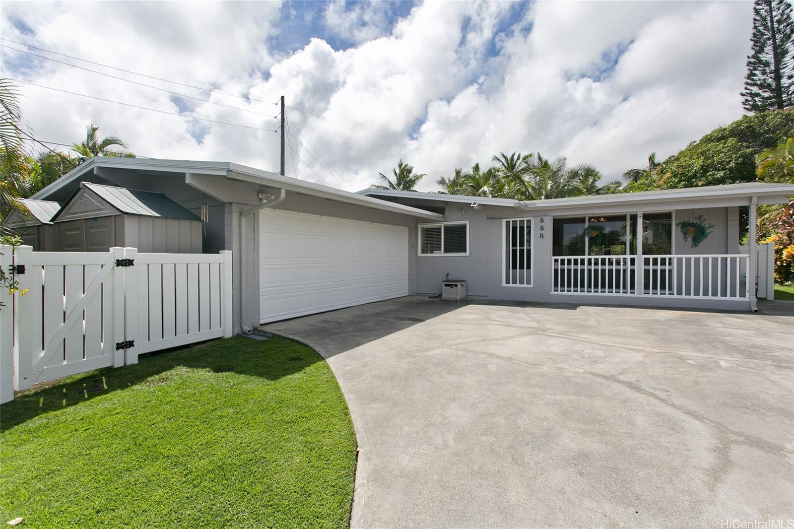 888 Akiu Place