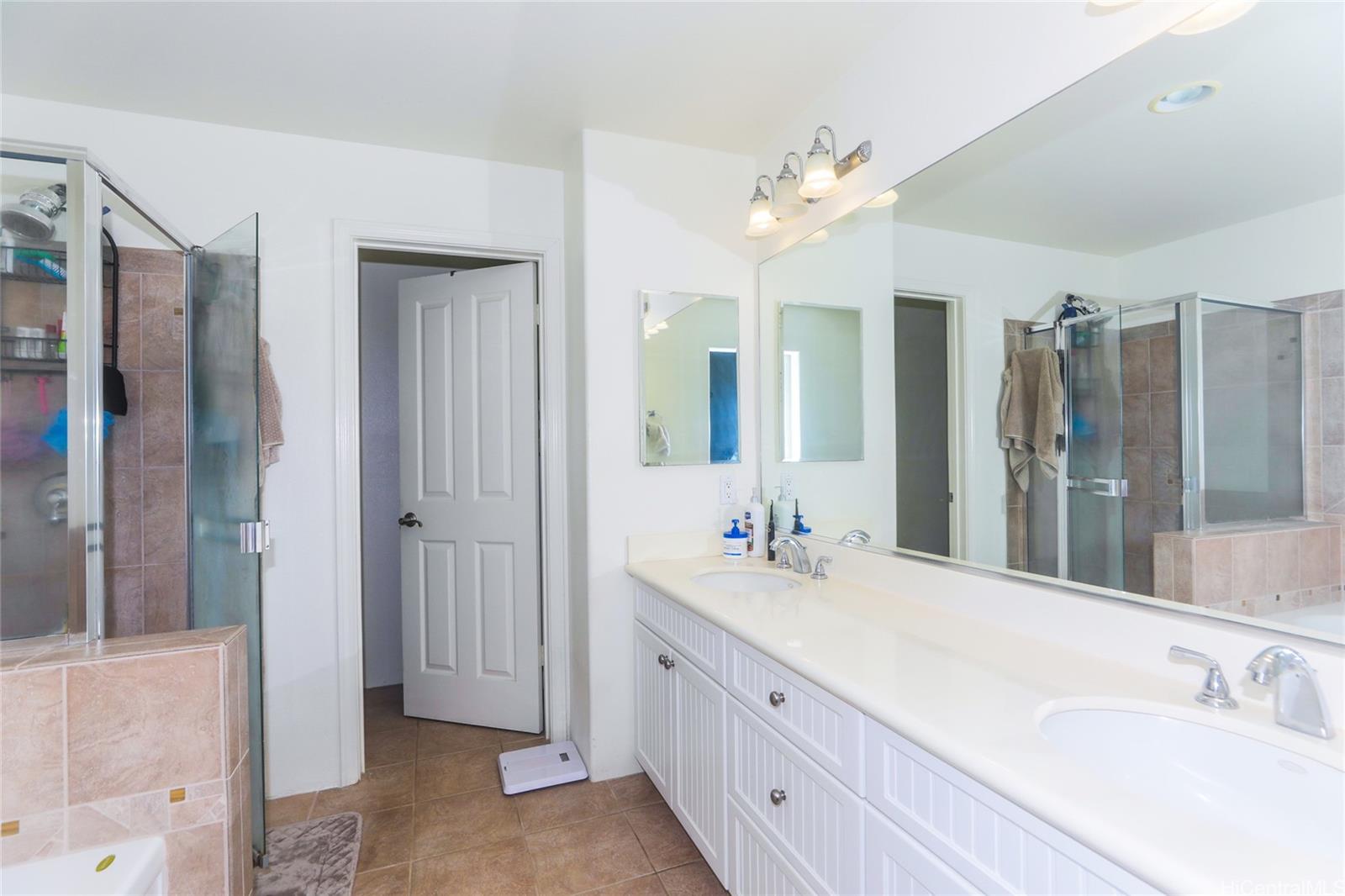 91-2077 Kaioli Street  Unit 1002