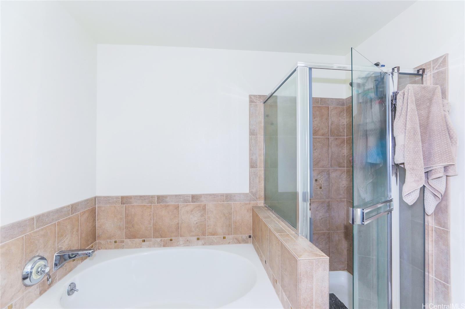 91-2077 Kaioli Street  Unit 1002