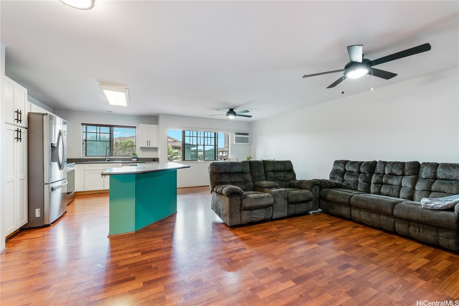 91-1179 Kaiau Avenue  Unit 803