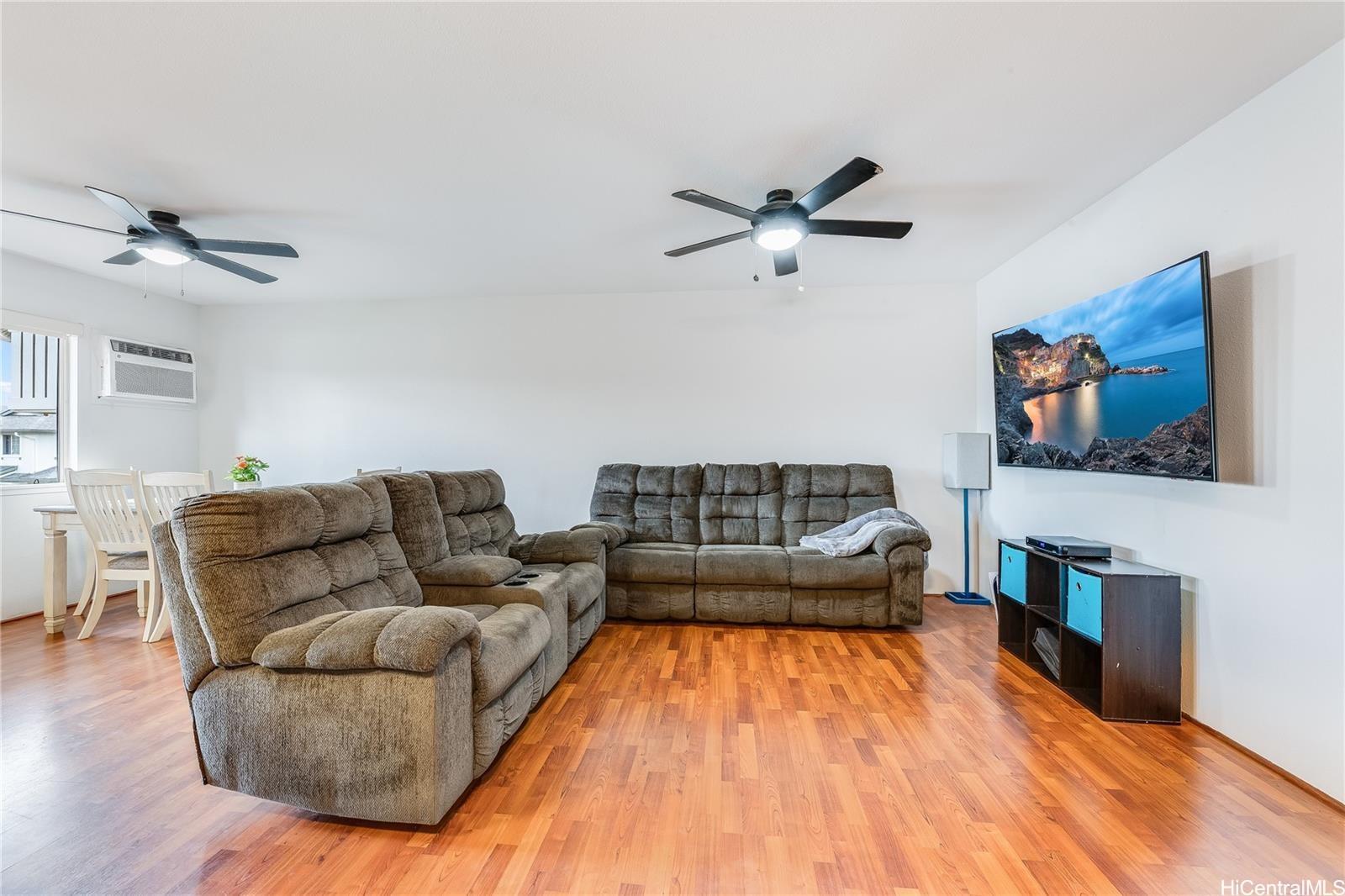 91-1179 Kaiau Avenue  Unit 803