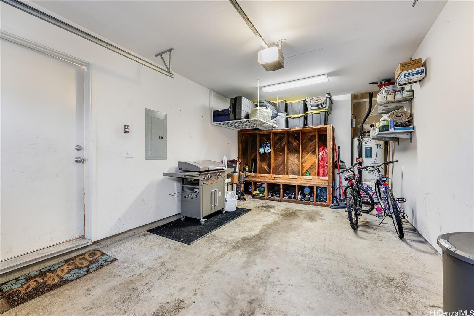 91-1179 Kaiau Avenue  Unit 803
