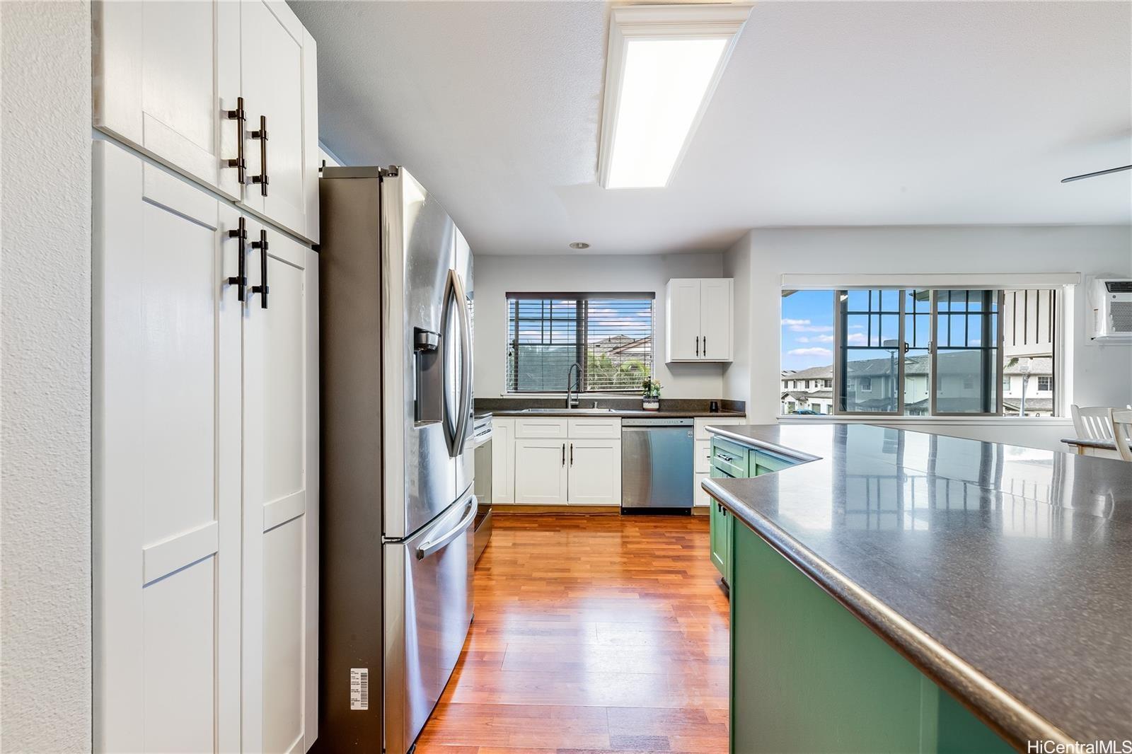91-1179 Kaiau Avenue  Unit 803