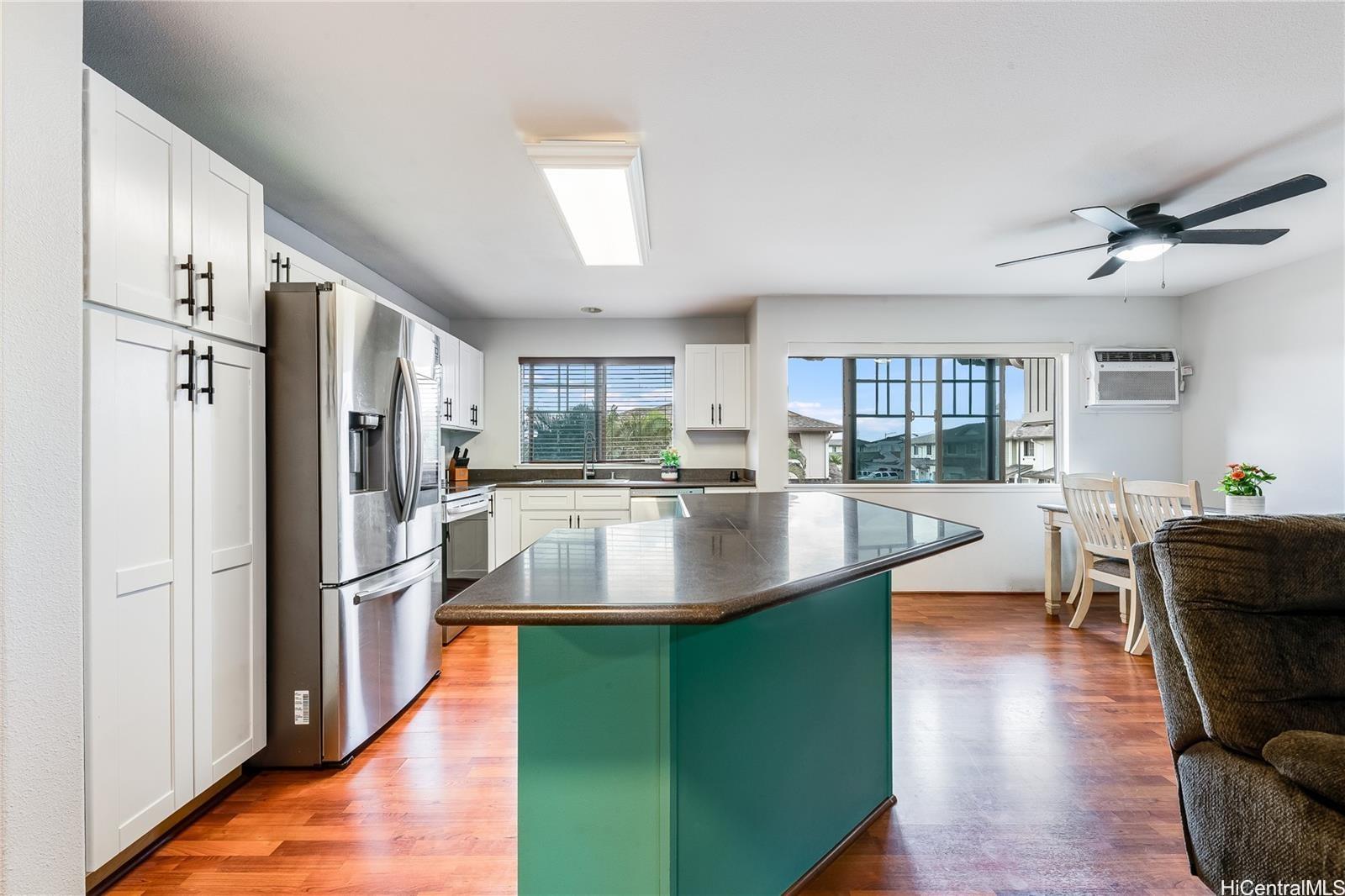 91-1179 Kaiau Avenue  Unit 803