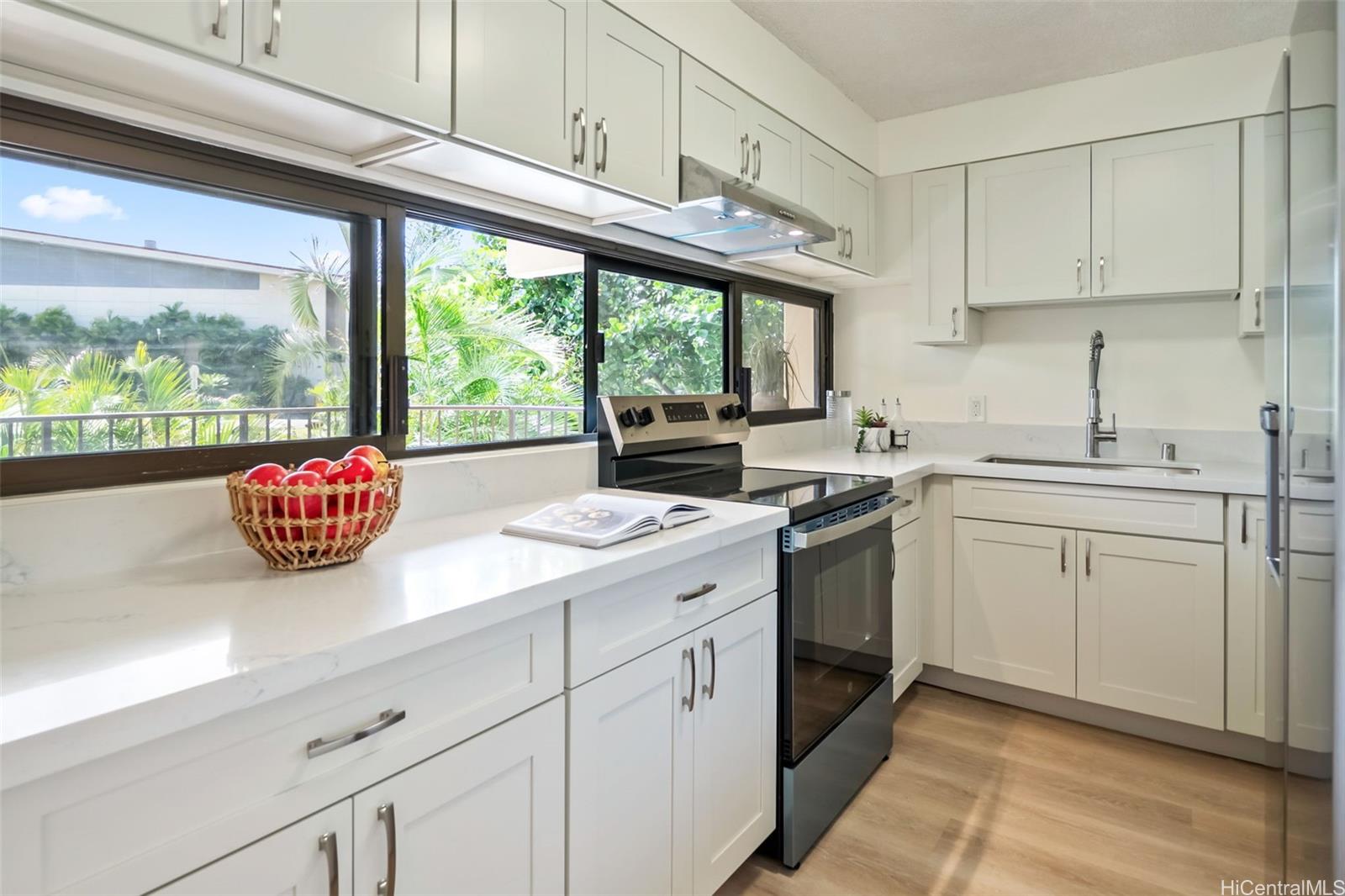 3138 Waialae Avenue 217