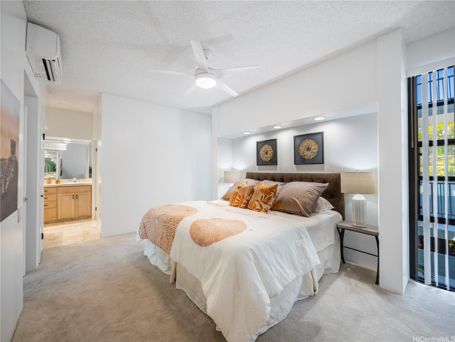 1030 Aoloa Place  Unit 305B