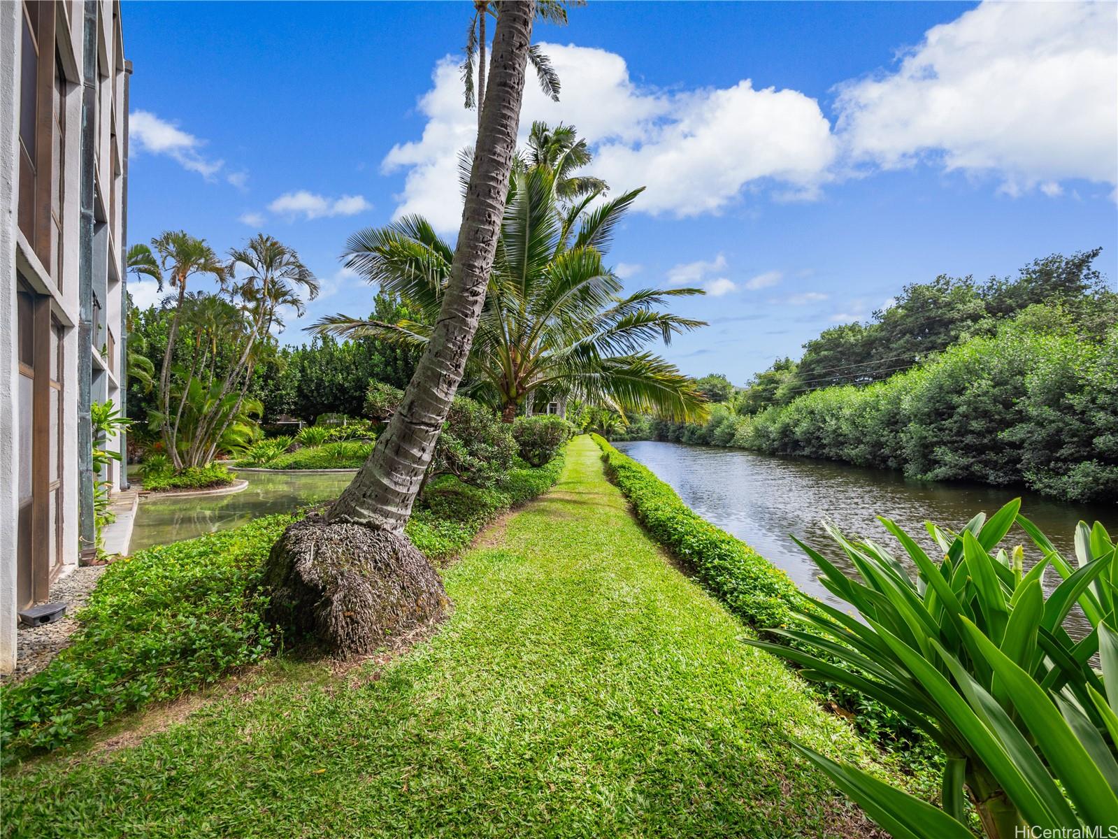 1030 Aoloa Place  Unit 305B
